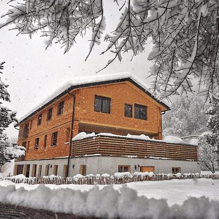 Апартаменты Gauensteiner Hof Шрунс Экстерьер фото